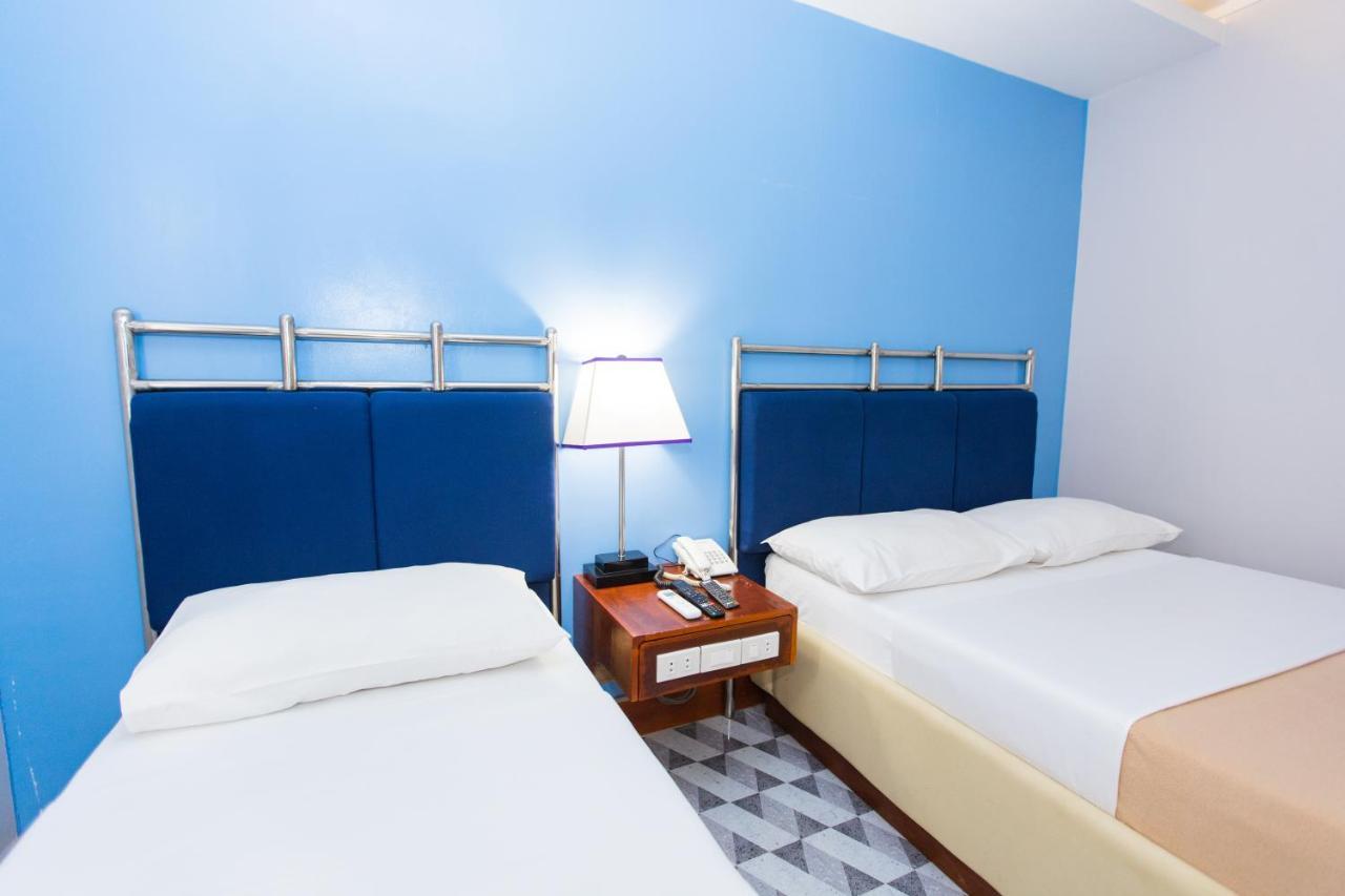 Hotel Valencia Extérieur photo
