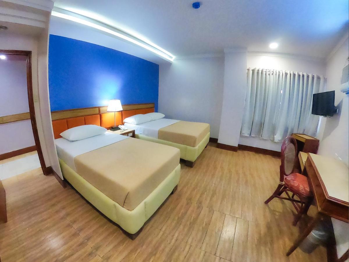 Hotel Valencia Extérieur photo
